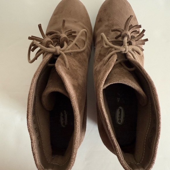 Dr. Scholl’s Dakota Taupe Brown Suede Ankle Booties with Wedge Heel Lace-Up - Picture 8 of 10